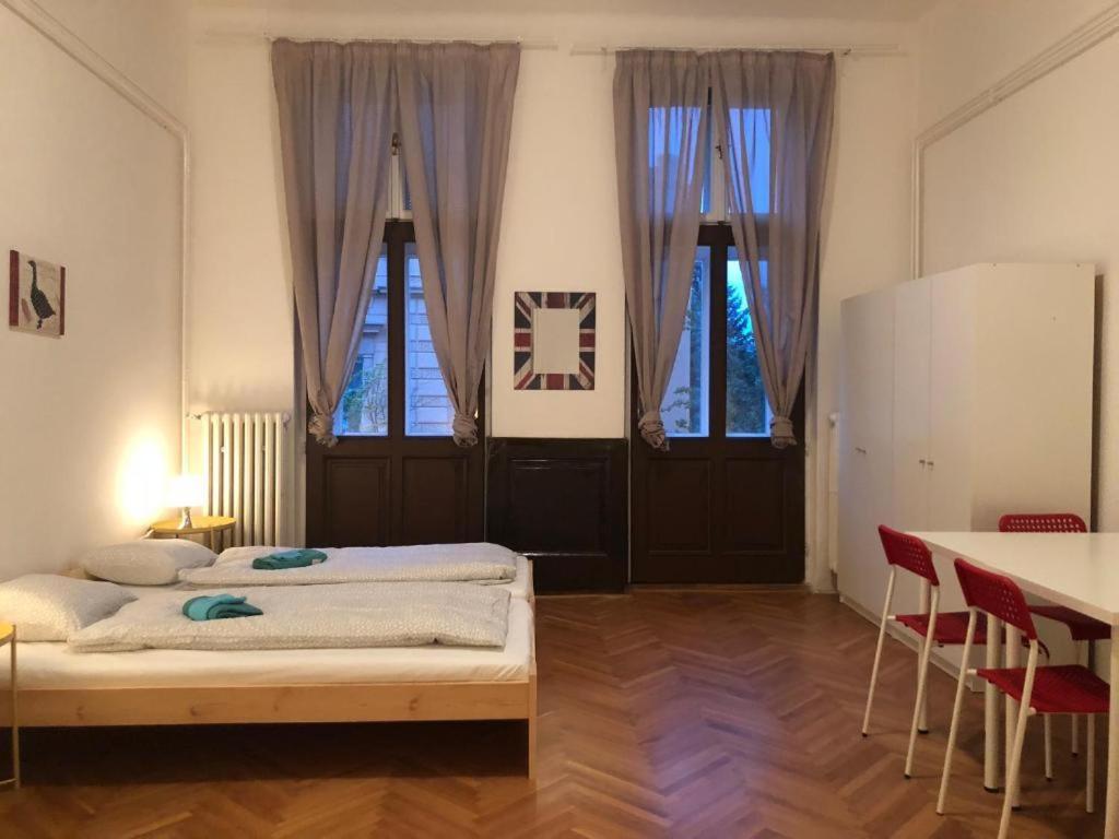Apatrhostel Brno Брно Екстер'єр фото