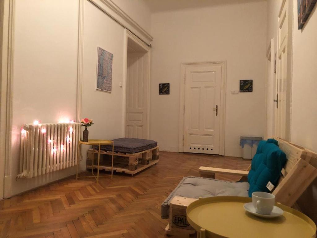 Apatrhostel Brno Брно Екстер'єр фото