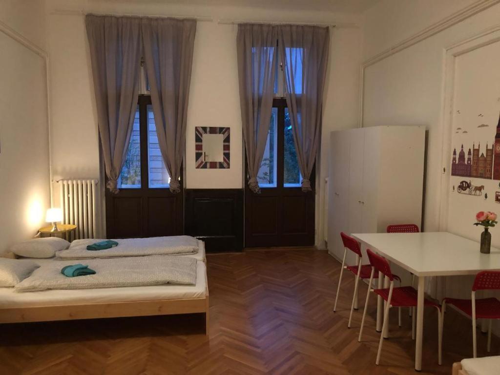 Apatrhostel Brno Брно Екстер'єр фото
