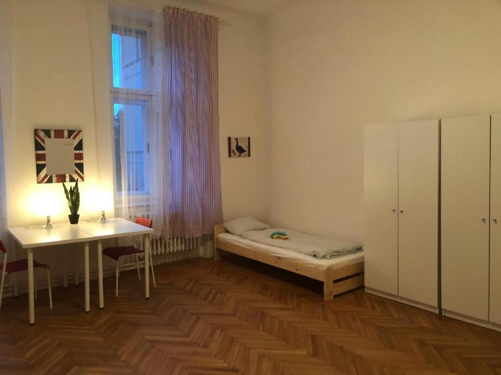 Apatrhostel Brno Брно Екстер'єр фото